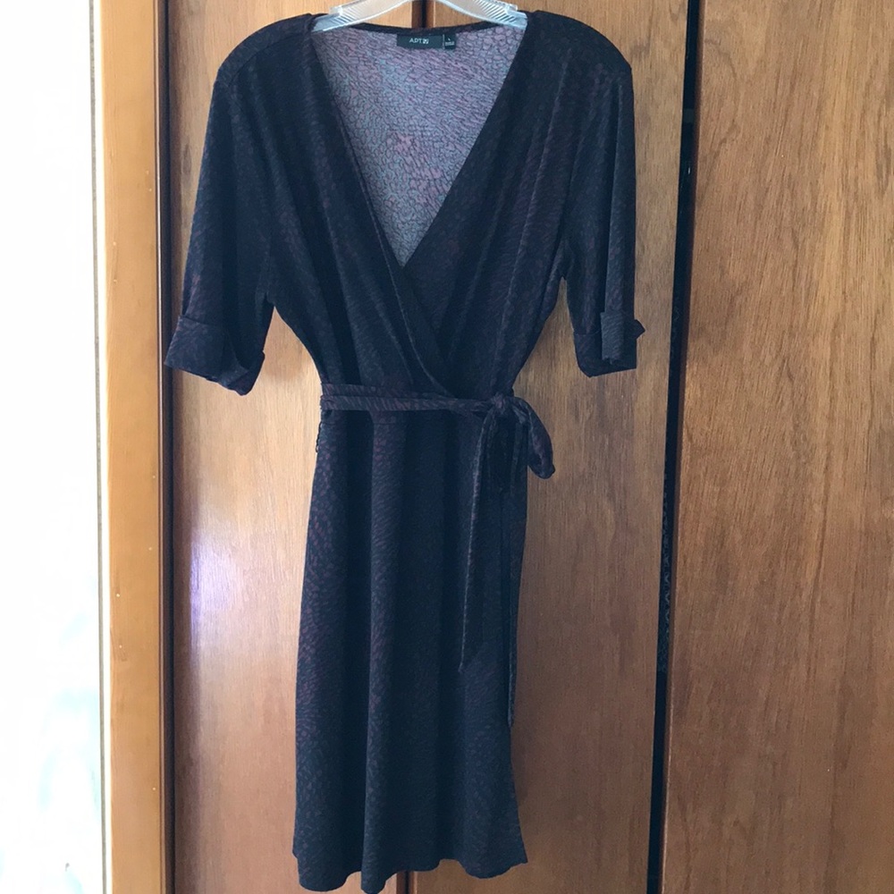 Apt. 9 faux wrap dress size L